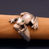 Frog Ring in Sterling Silver