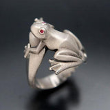 Frog Ring in Sterling Silver