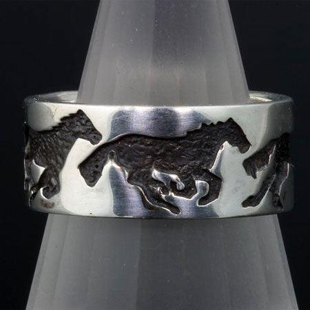 Galloping Horses Ring - Jamies Horse Jewelry