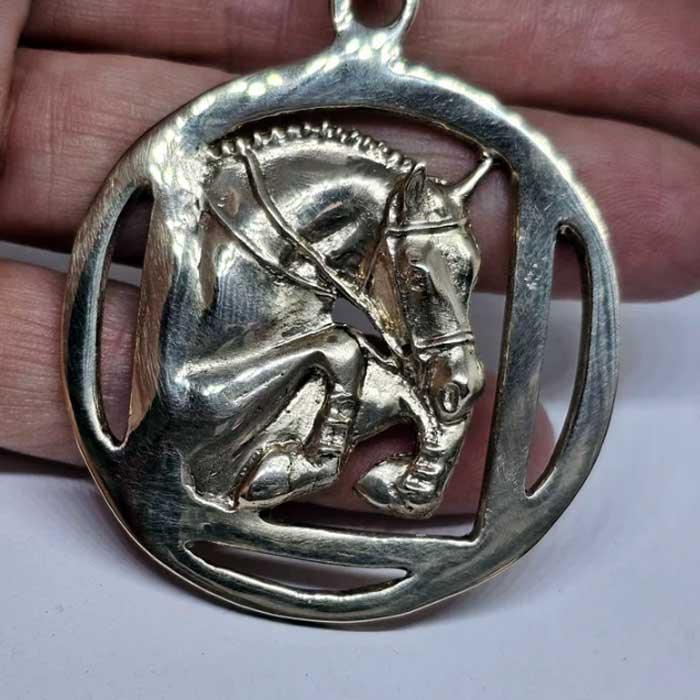 Jumper horse ornament bronze