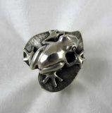 Frog on Lilly Pad Ring in Sterling Silver