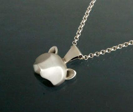 Grizzly Bear Pendant in Sterling Silver - Jamies Horse Jewelry