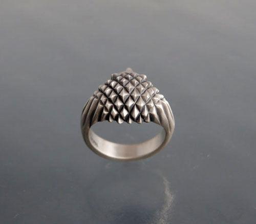Hedgehog Ring in Sterling Silver view top