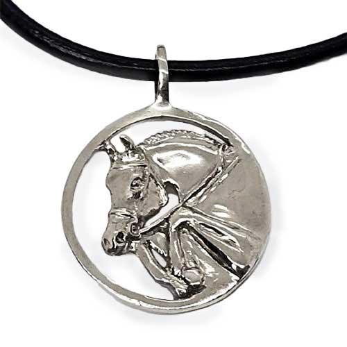 Big Ben Jumper Horse Circle Pendant Necklace 